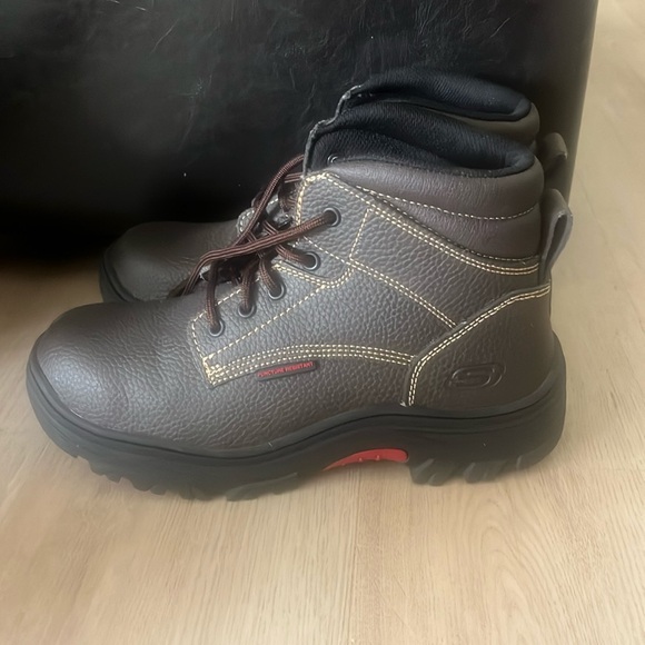 Sketchers Men Work Boots - Picture 1 of 5